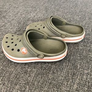 Green crocs size 8 toddler